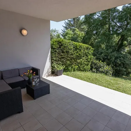 Cozy Nest By The Zoo *